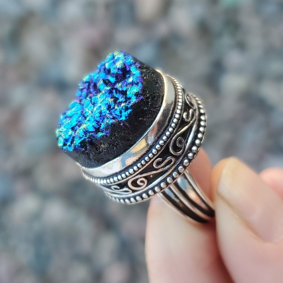 New Blue Titanium Druzy 925 Silver Ring. - Picture 10 of 15